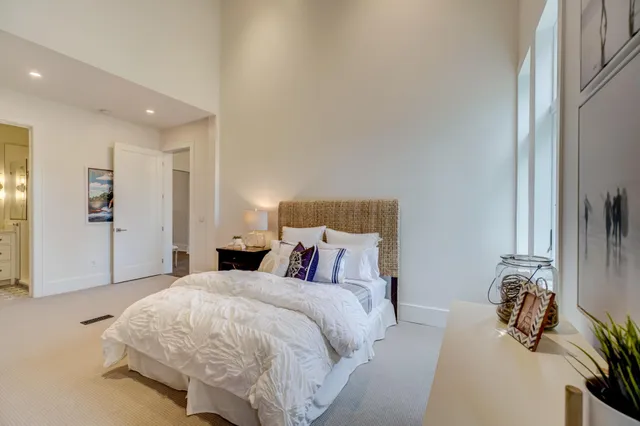 $1,795,000 | 809 5th Street North, Stillwater, MN 55082