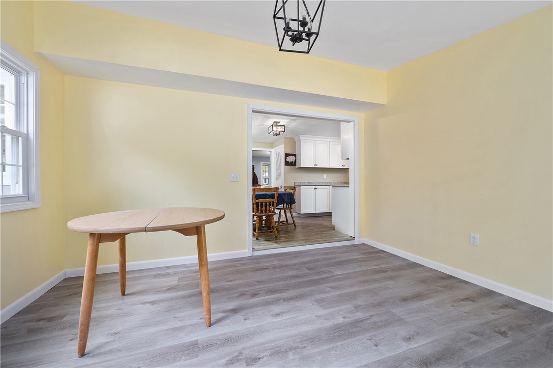 18 Spencer Road Smithfield, RI 02828 - Photo 15 of 25