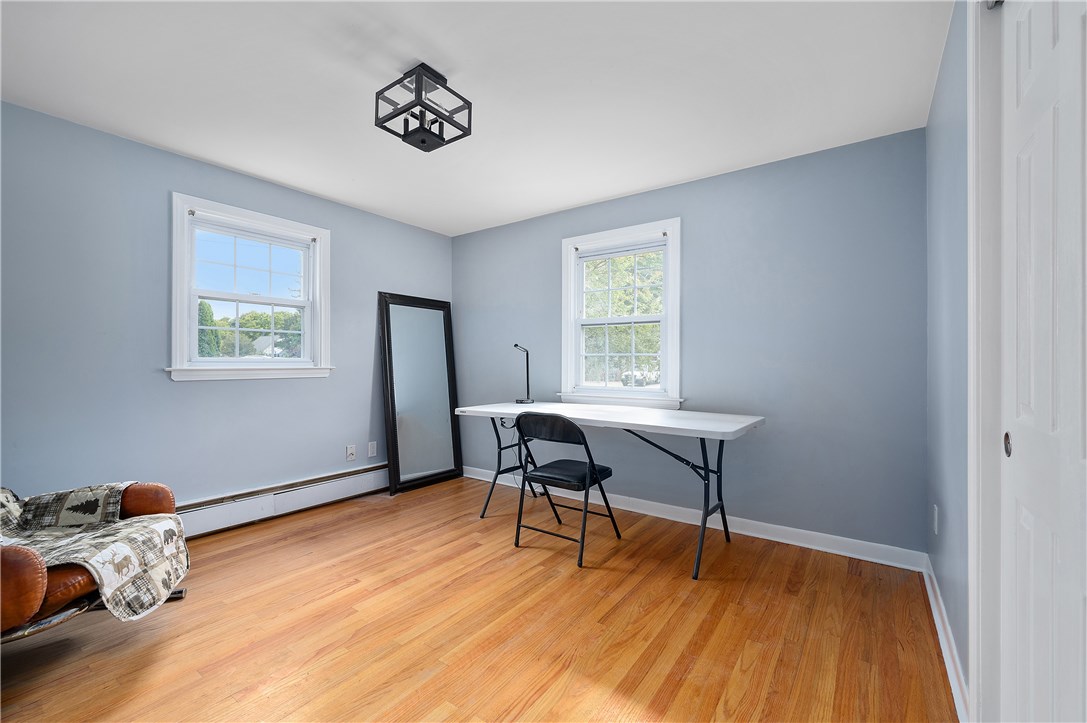 18 Spencer Road Smithfield, RI 02828 - Photo 23 of 25
