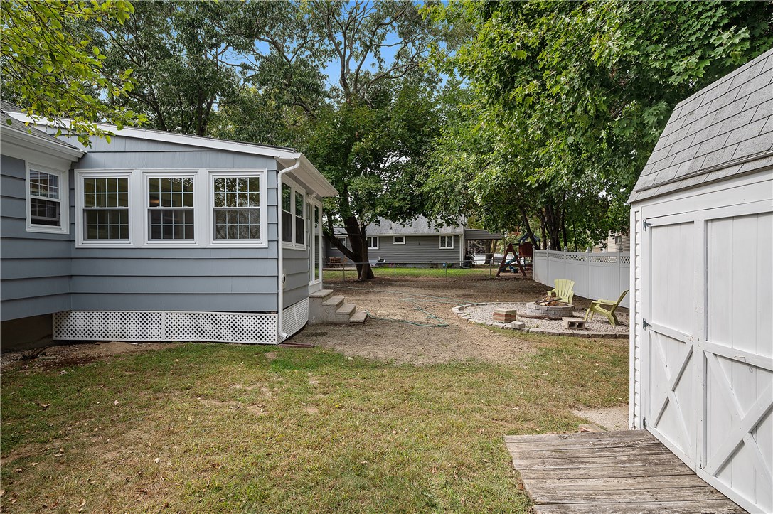 18 Spencer Road Smithfield, RI 02828 - Photo 5 of 25