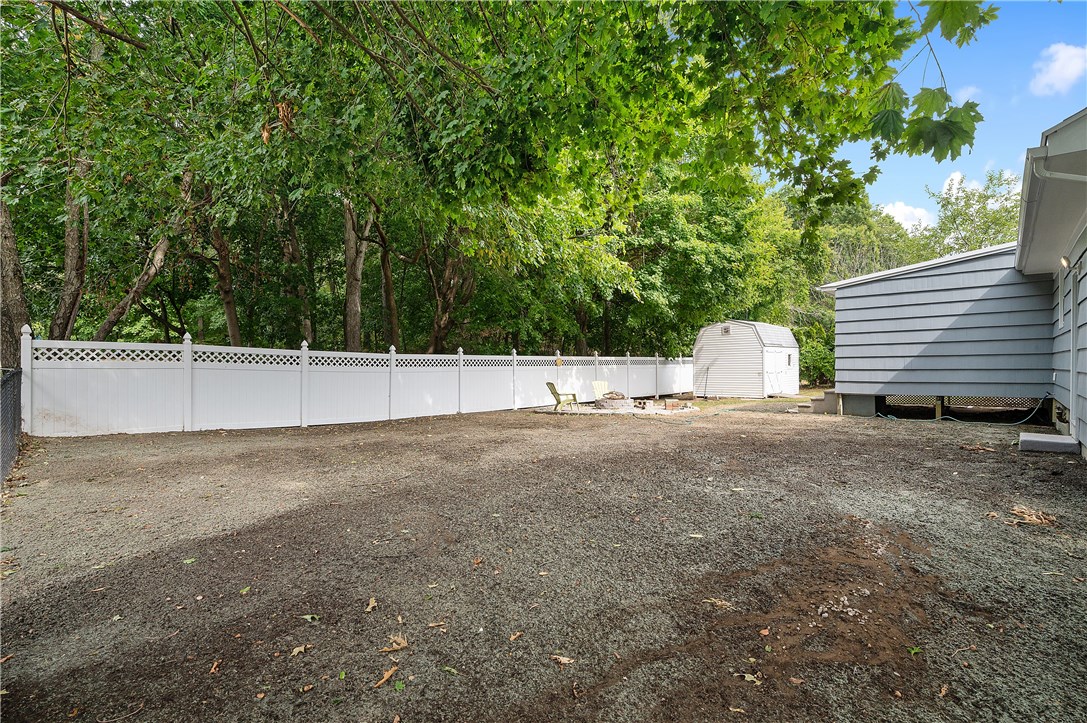 18 Spencer Road Smithfield, RI 02828 - Photo 8 of 25