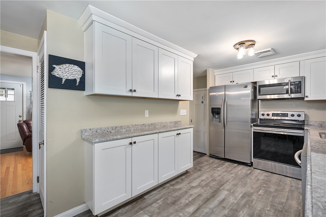 18 Spencer Road Smithfield, RI 02828 - Photo 9 of 25