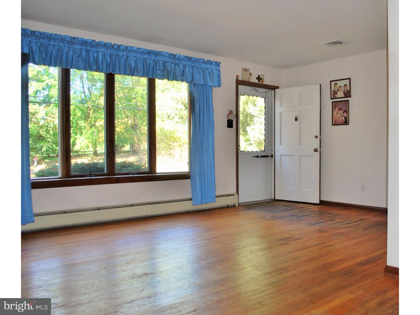 319 Park Road Ambler, PA 19002 - Photo 2 of 17 Gallery Image 2