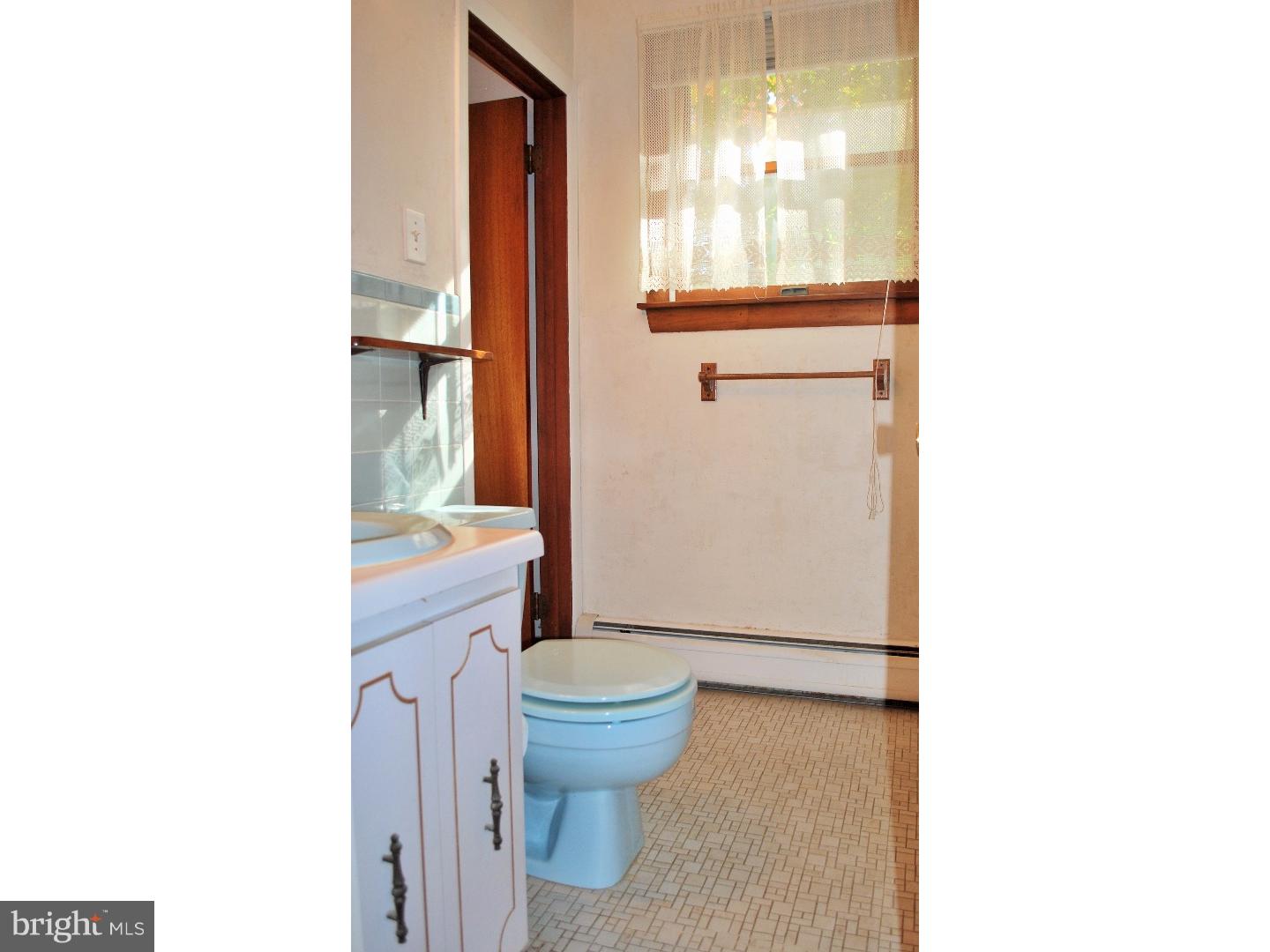 319 Park Road Ambler, PA 19002 - Photo 10 of 17 Gallery Image 10