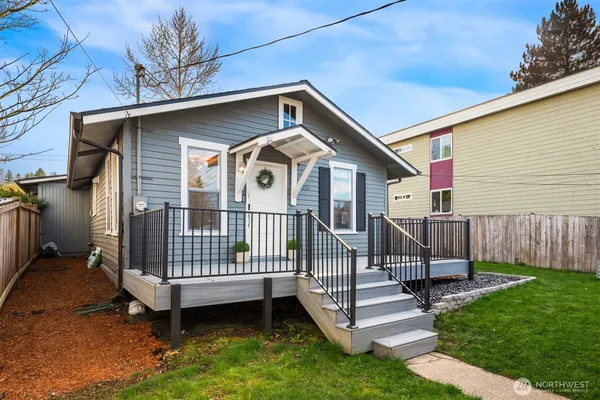 $585,000 | 5115 South Roxbury Street, Seattle, WA 98118