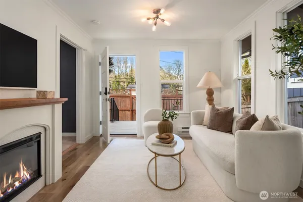 $585,000 | 5115 South Roxbury Street, Seattle, WA 98118