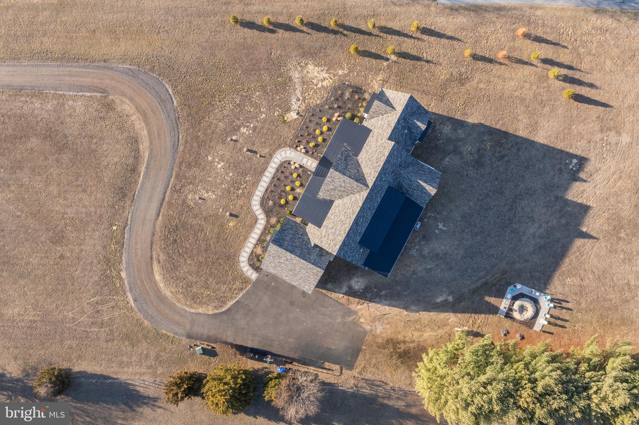 268 Hartford Road Medford, NJ 08055 - Photo 50 of 54 an aerial view of a house with a backyard
