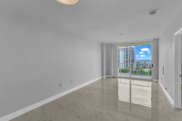 $349,000 | 3020 Northeast 32nd Avenue, Unit 905, Fort Lauderdale, FL 33308