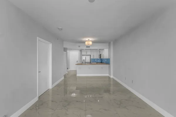 $349,000 | 3020 Northeast 32nd Avenue, Unit 905, Fort Lauderdale, FL 33308