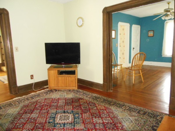 34 Virginia Street Springfield, MA 01108 - Photo 4 of 28 Gallery Image 4