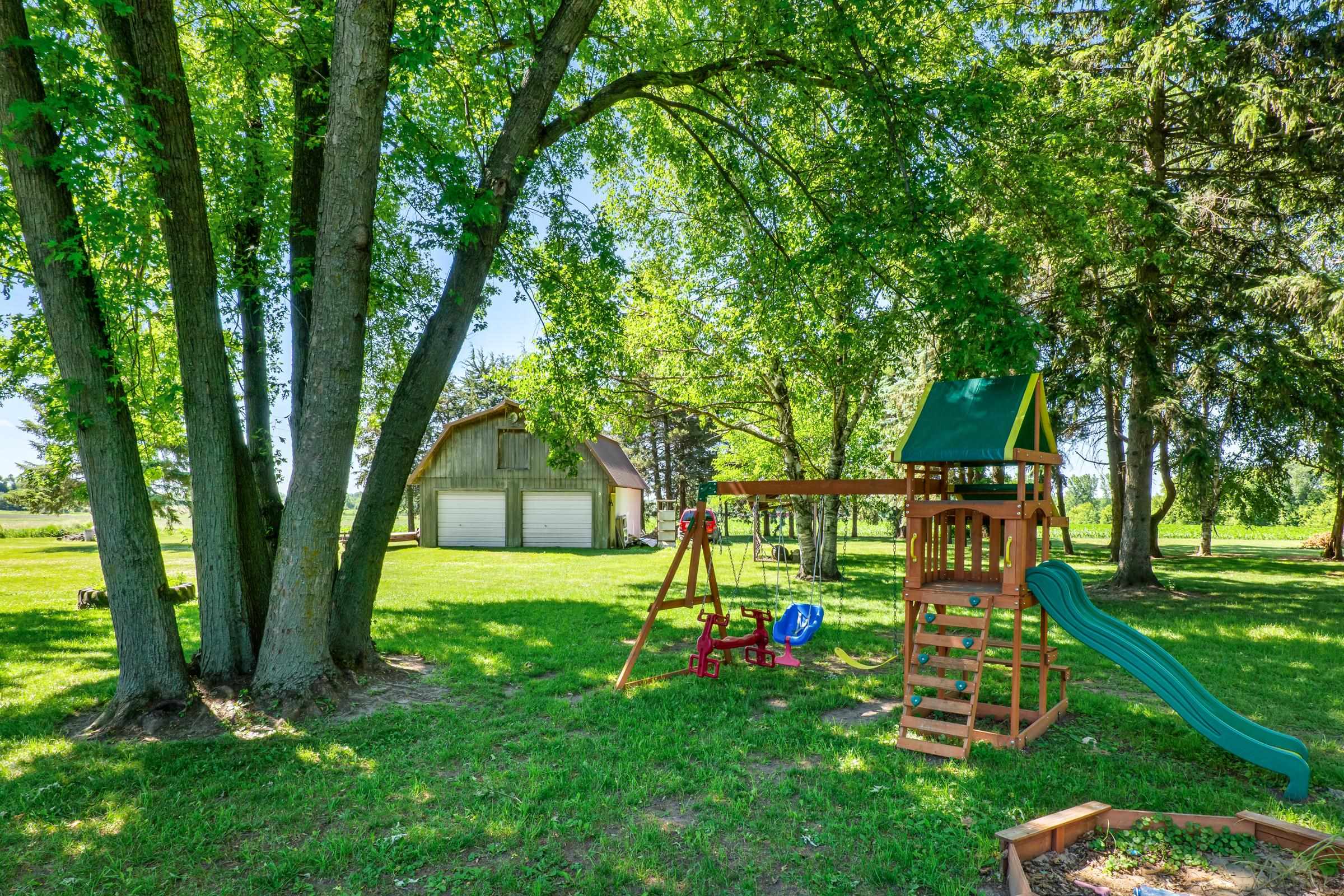 W13112 Olden Road Ripon, WI 54971 - Photo 36 of 63