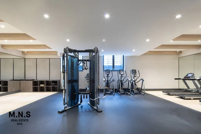 $2,571 | 176 Woodward Avenue, Unit 304 | Ridgewood