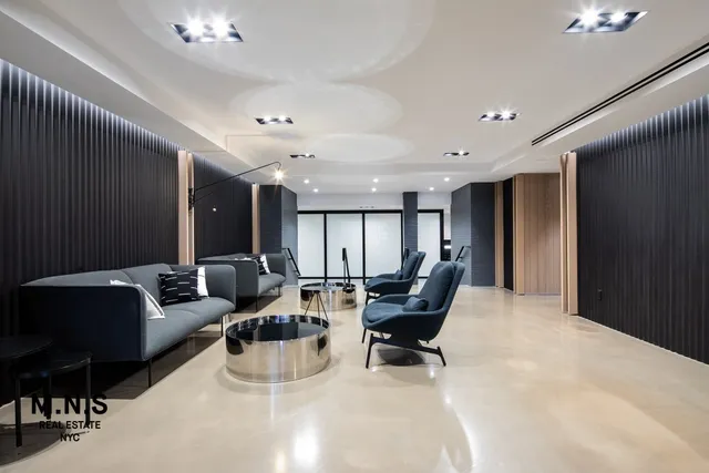 $2,571 | 176 Woodward Avenue, Unit 304 | Ridgewood