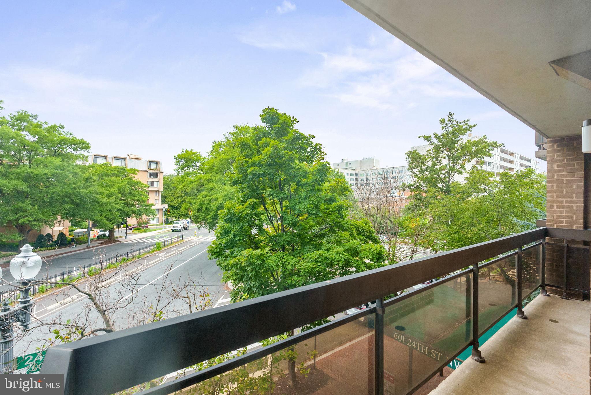 601 24th Street Northwest, Unit 306 Washington, DC 20037 - Photo 26 of 34 a view of a city street from a balcony