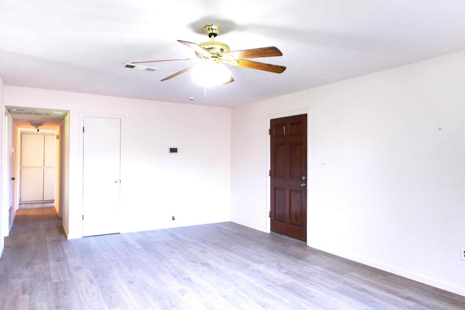 558 Perry Avenue Corcoran, CA 93212 - Photo 26 of 42 editLiving Room 1