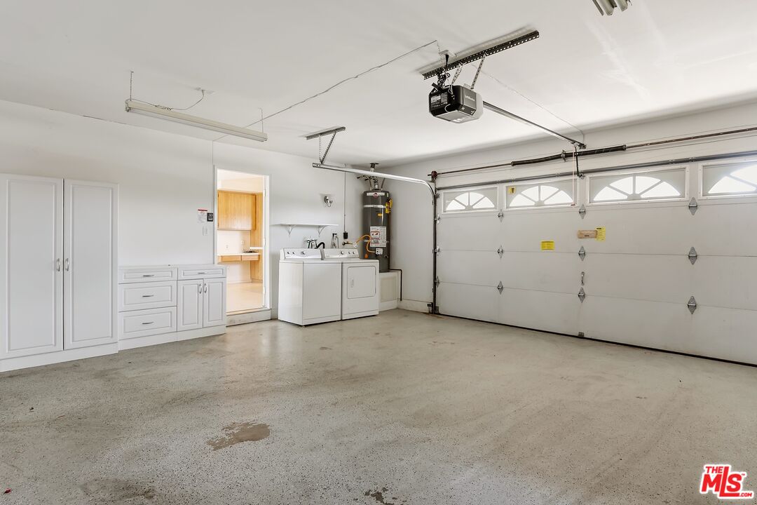 19131 Tulsa Street Porter Ranch, CA 91326 - Photo 30 of 43 a view of a garage room