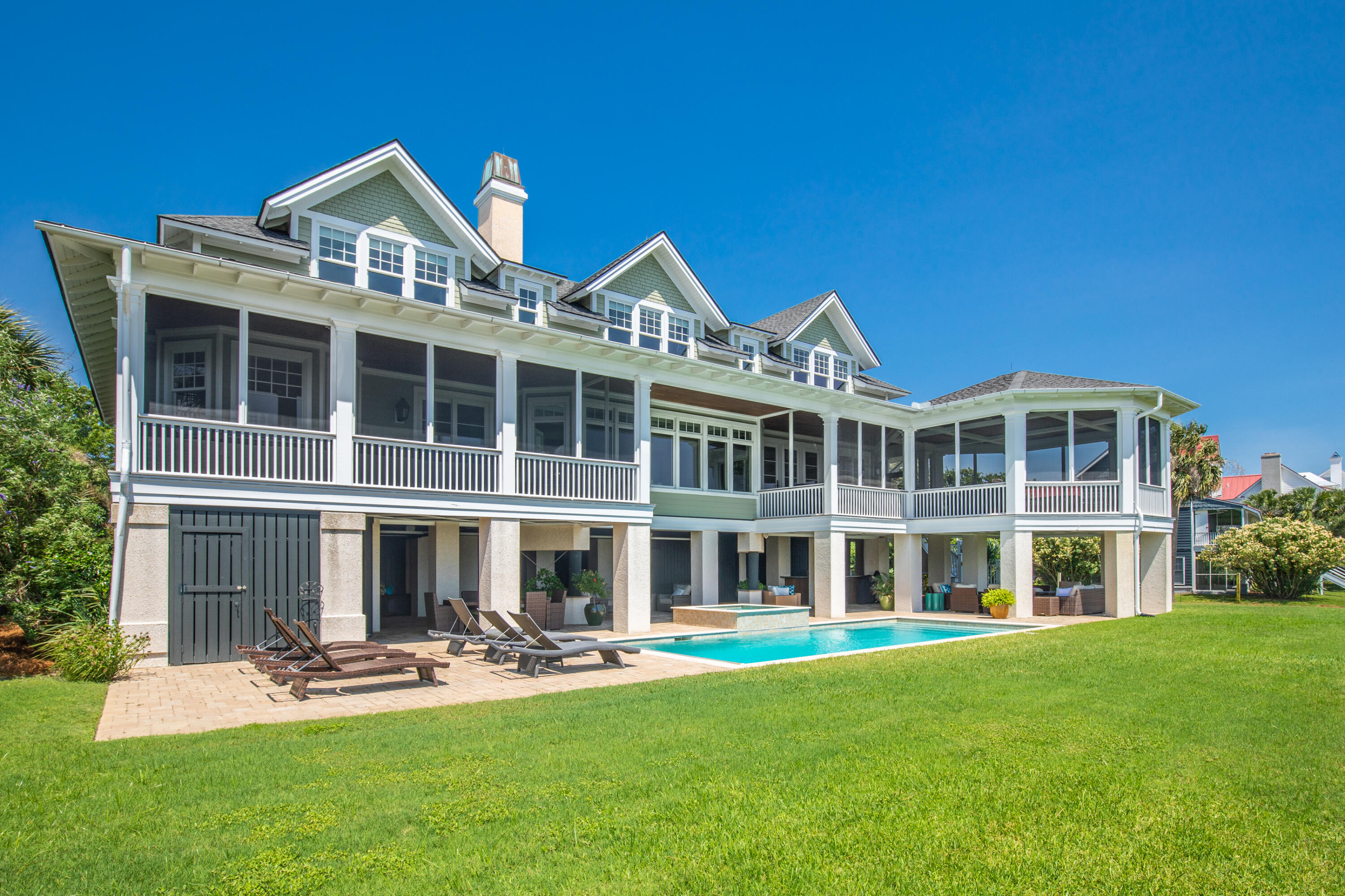 847 Middle Street Sullivans Island, SC 29482 - Photo 6 of 38 847MiddleStreet-KeenEyeMarketing-121