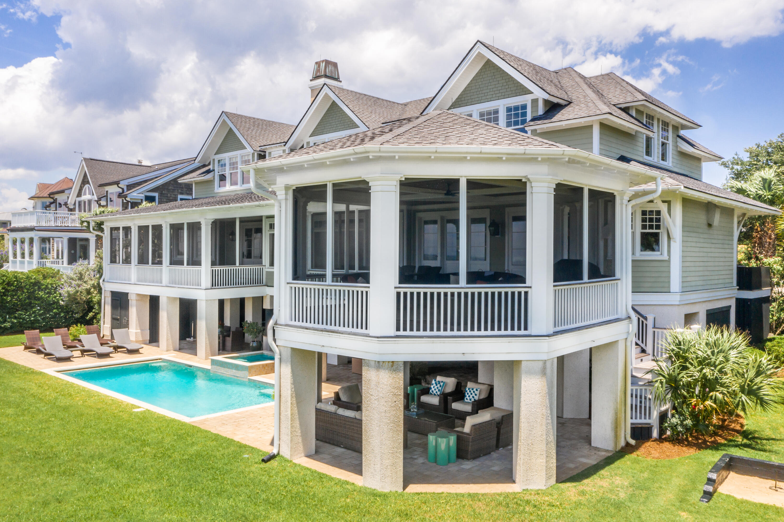 847 Middle Street Sullivans Island, SC 29482 - Photo 7 of 38 847MiddleStreet-KeenEyeMarketing-117