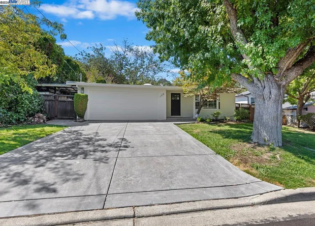 $1,100,000 | 125 Montanya Court, Walnut Creek, CA 94597
