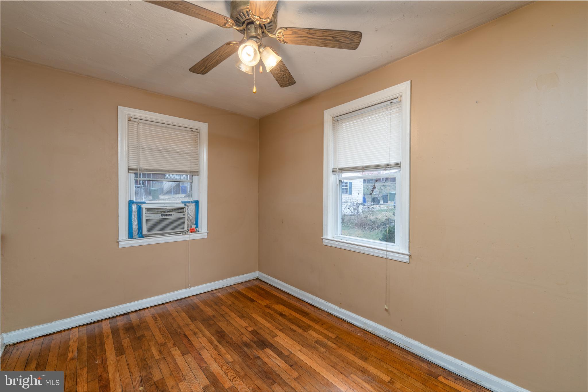 4410 Mountview Road Baltimore, MD 21229 - Photo 14 of 29 Gallery Image 14