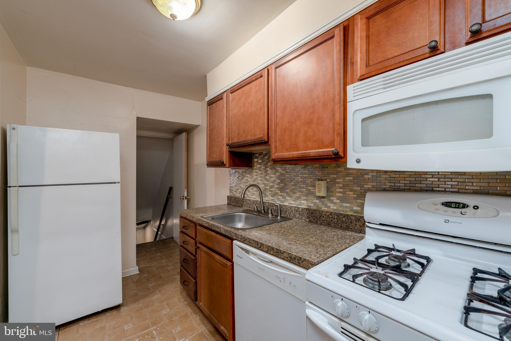 4410 Mountview Road Baltimore, MD 21229 - Photo 9 of 29 Gallery Image 9