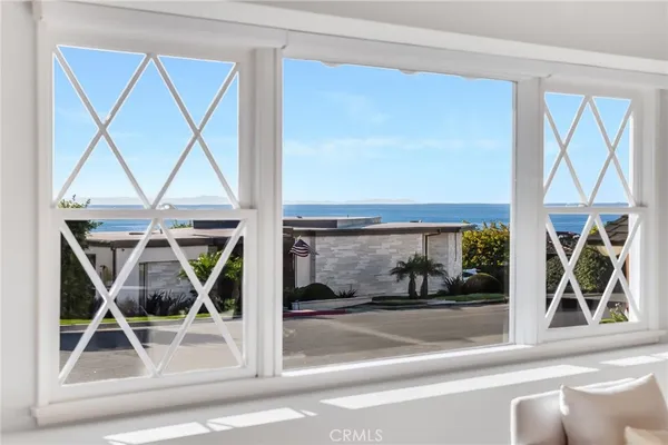 $5,295,000 | 1570 Via Corsica, Laguna Beach, CA 92651
