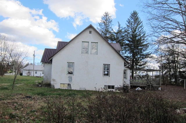 16456 West Webster Road Craigsville, WV 26205 - Photo 17 of 28 Gallery Image 17
