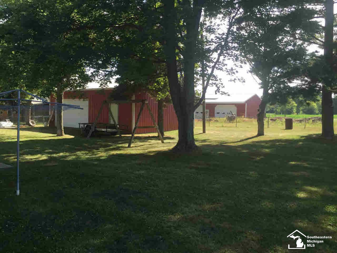 9183 Jackman Road Temperance, MI 48182 - Photo 11 of 14 21184213-10.JPG