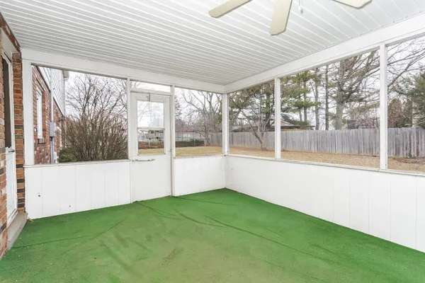 $320,000 | 101 North Bellemont Road, Bloomington, IL 61701