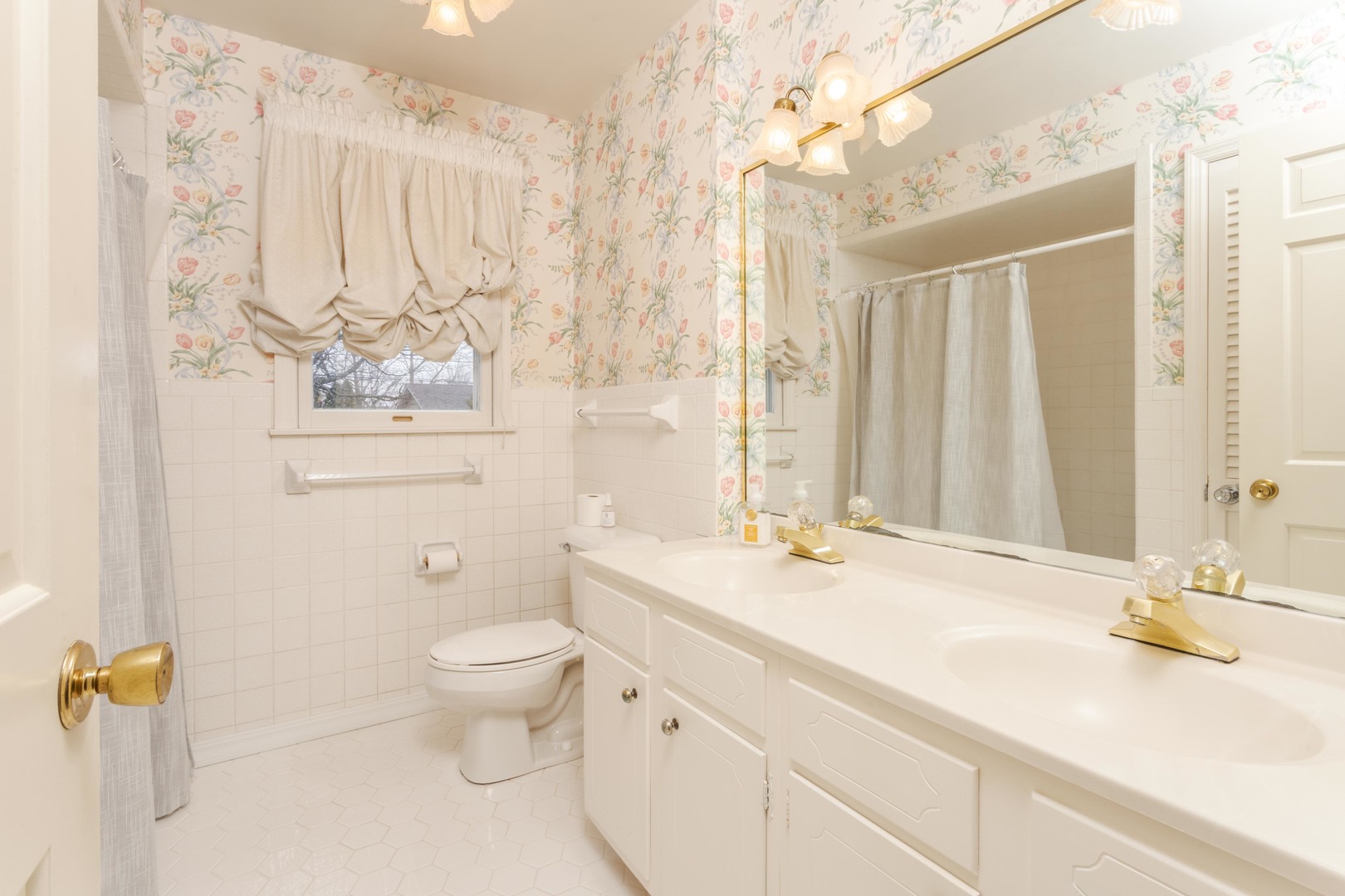101 North Bellemont Road Bloomington, IL 61701 - Photo 27 of 40