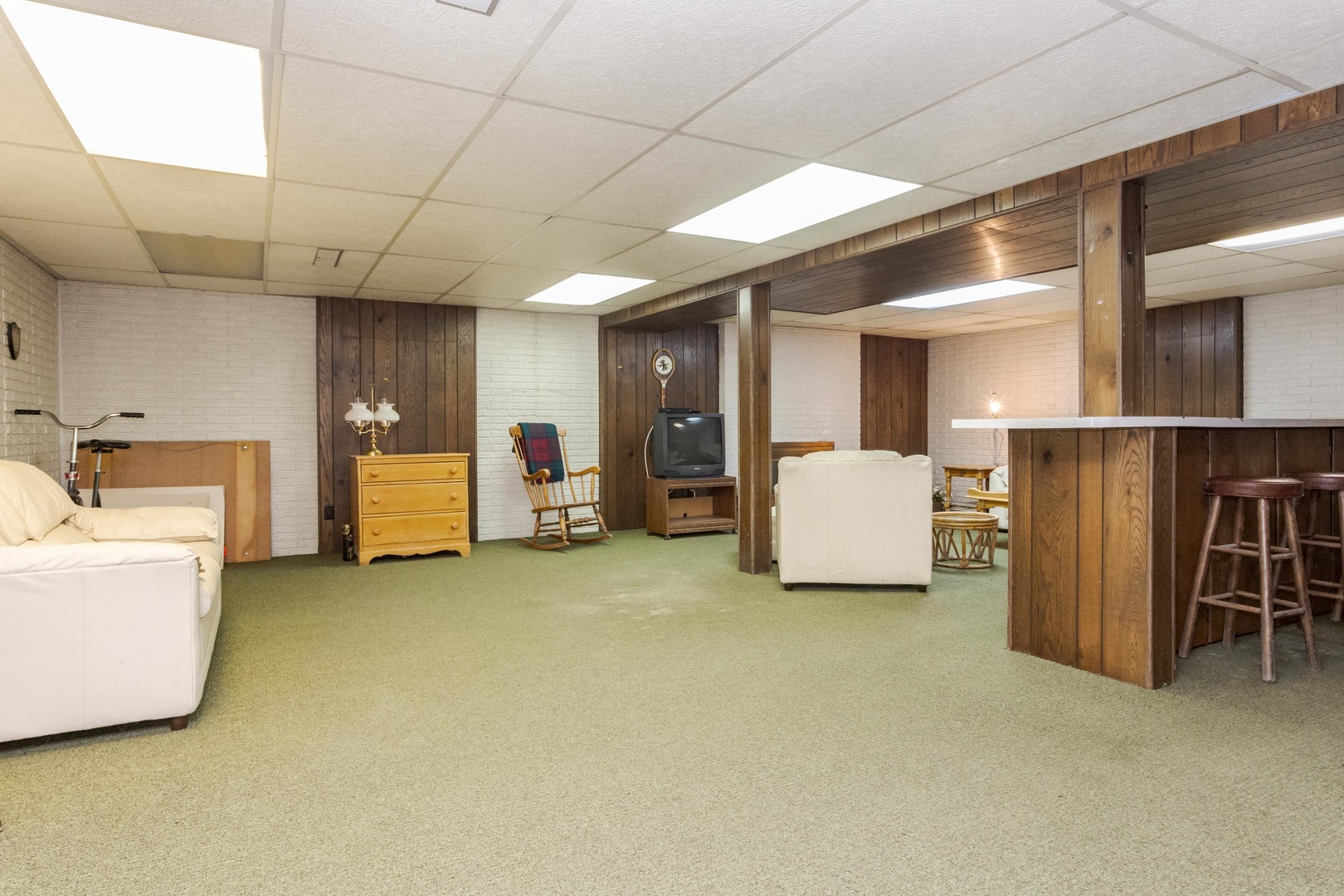 101 North Bellemont Road Bloomington, IL 61701 - Photo 33 of 40