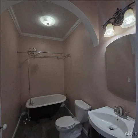 $359,000 | 317 Broad Street, Oneida, NY 13421