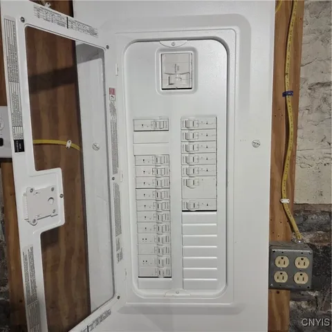 $359,000 | 317 Broad Street, Oneida, NY 13421