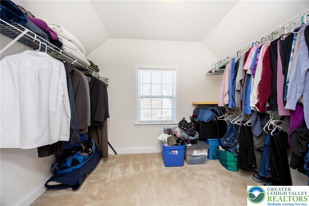 7266 Cedar Road Lower Macungie Township, PA 18062 - Photo 23 of 48