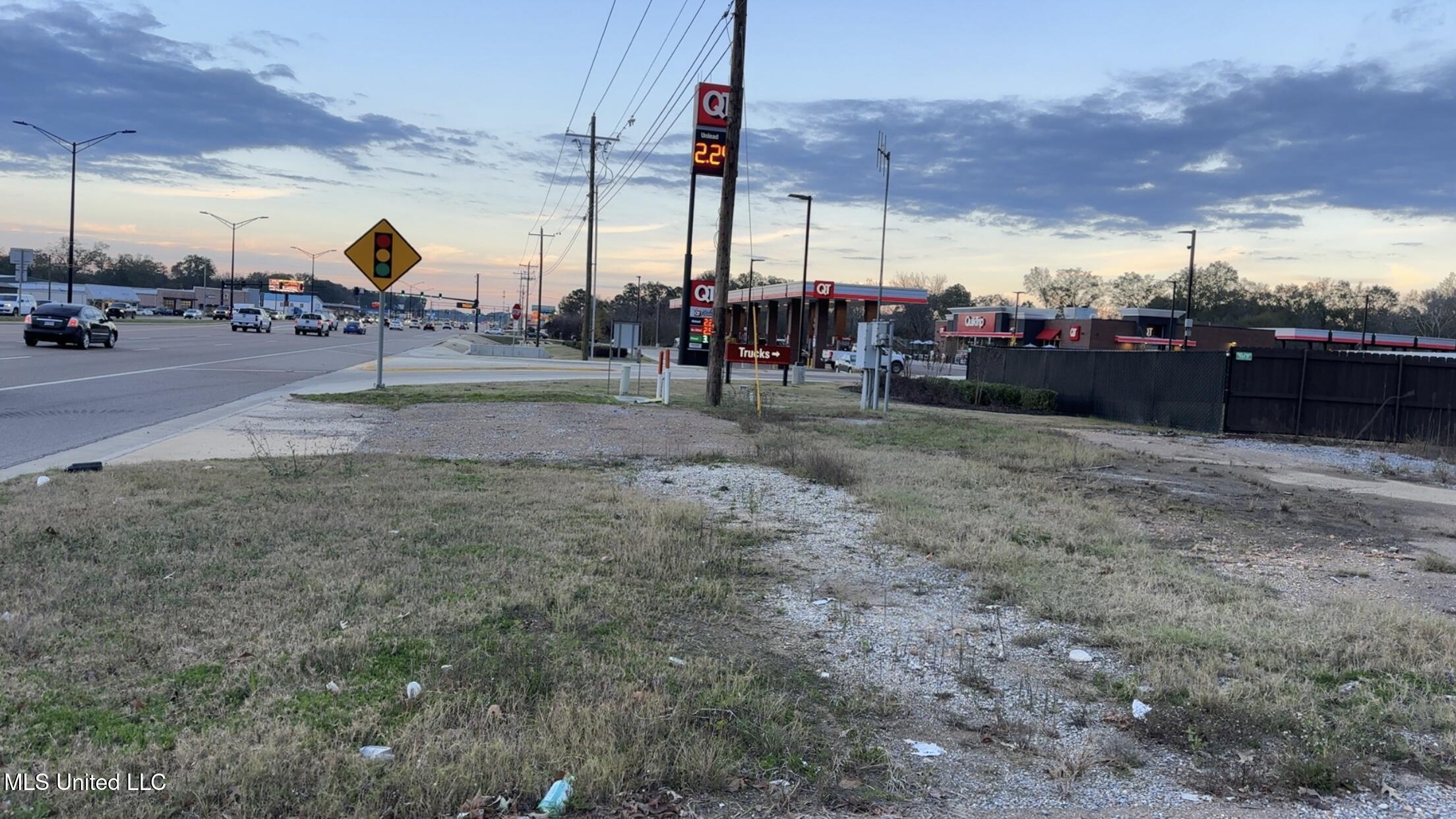 822 US 49 Richland, MS 39218 - Photo 9 of 29 proximityToQTTommy