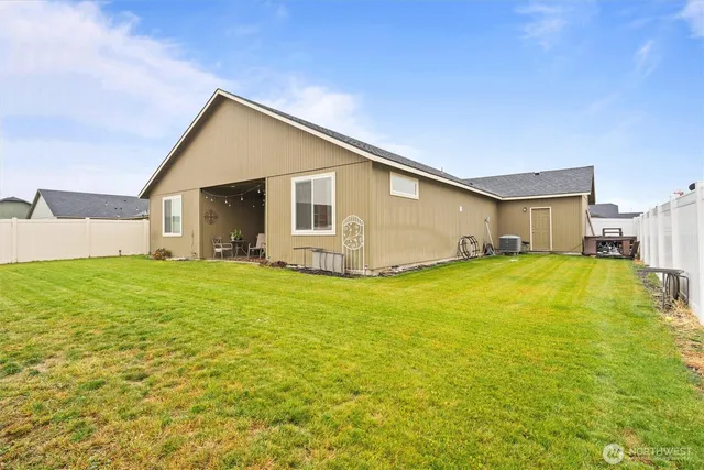 $410,000 | 1354 Burr Avenue, Moses Lake, WA 98837