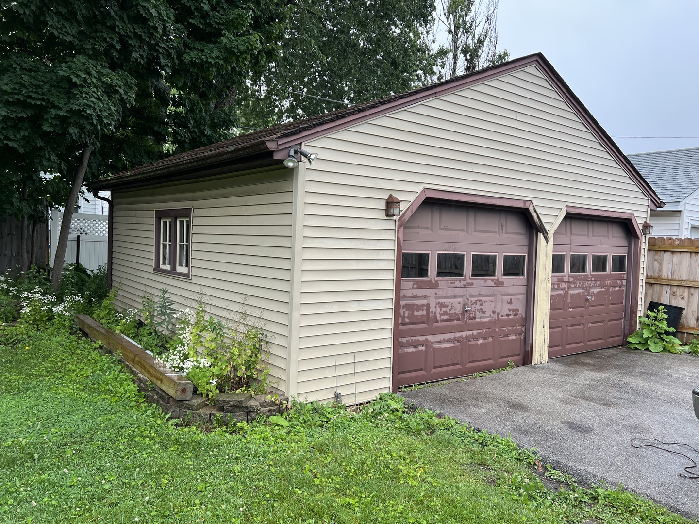 17 North Iowa Avenue Addison, IL 60101 - Photo 38 of 40