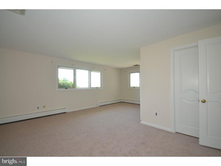 859 Myers Road Chalfont, PA 18914 - Photo 11 of 25 Gallery Image 11