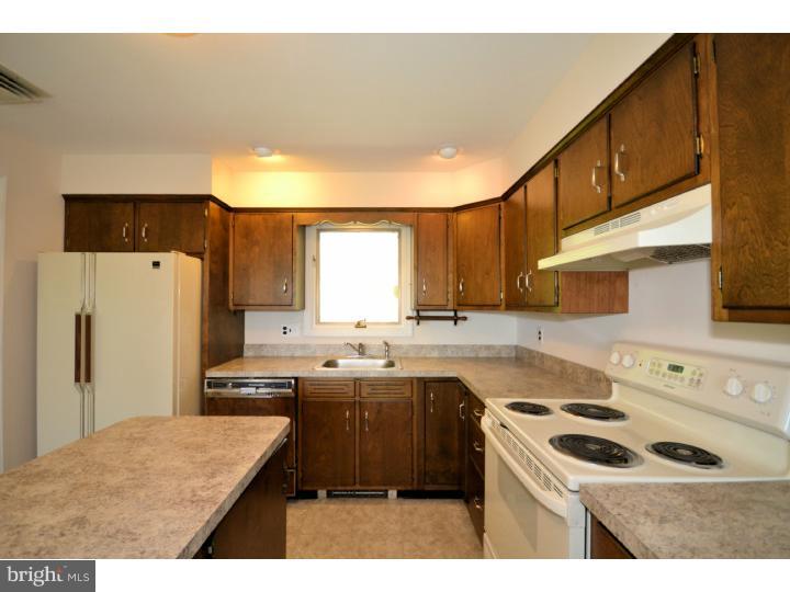 859 Myers Road Chalfont, PA 18914 - Photo 7 of 25 Gallery Image 7