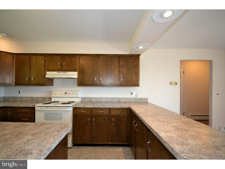 859 Myers Road Chalfont, PA 18914 - Photo 8 of 25 Gallery Image 8