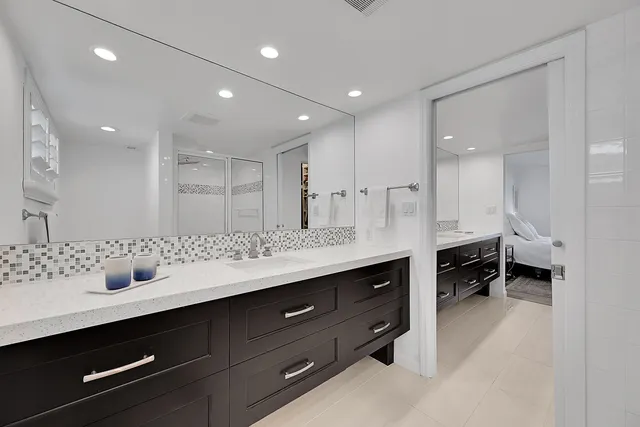 $1,500,000 | 2871 North Ocean Boulevard, Unit D302, Boca Raton, FL 33431