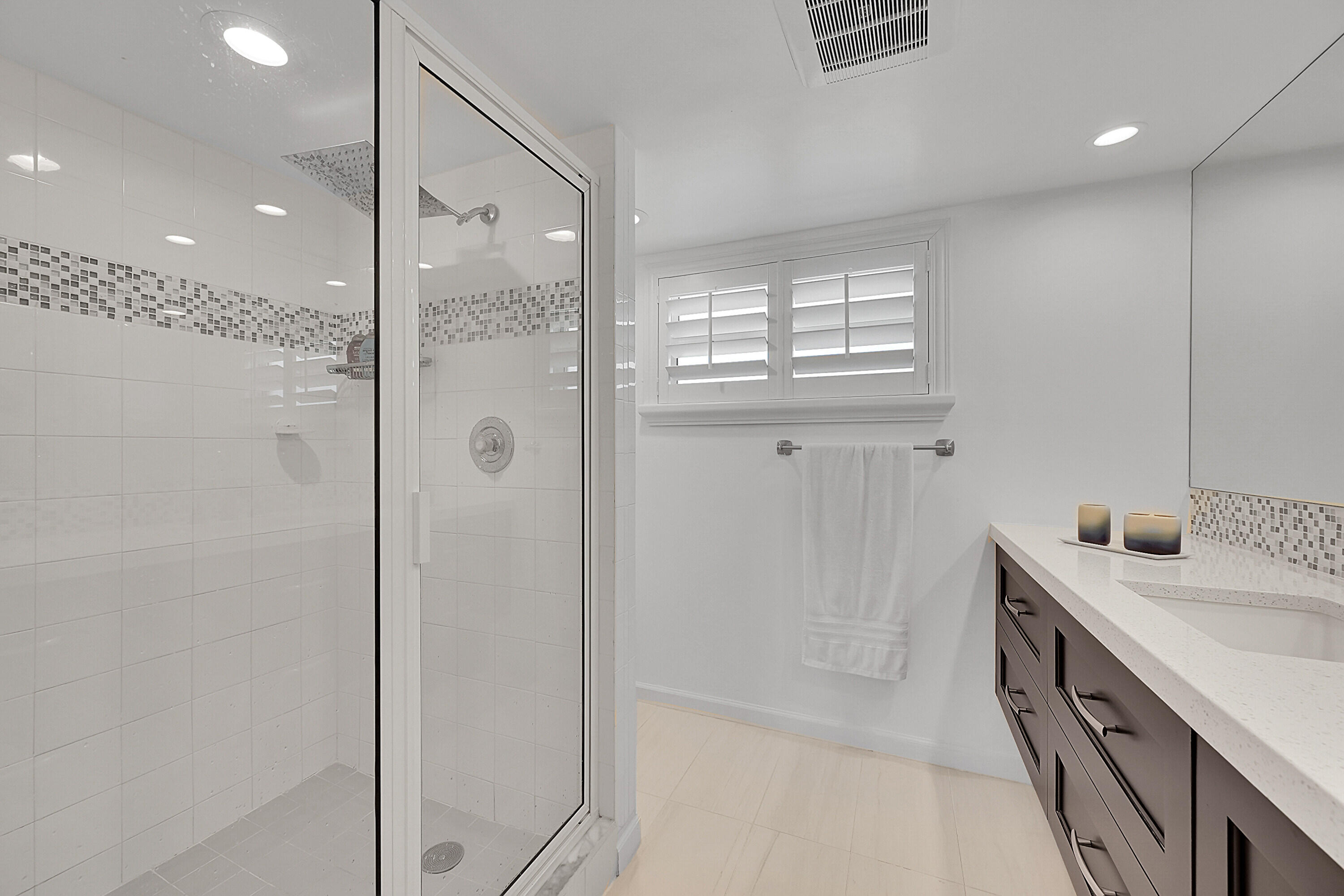 2871 North Ocean Boulevard, Unit D302 Boca Raton, FL 33431 - Photo 25 of 59 32_1 (32)