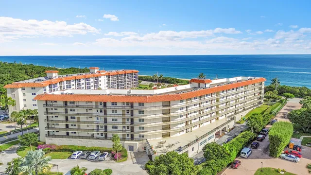 $1,500,000 | 2871 North Ocean Boulevard, Unit D302, Boca Raton, FL 33431