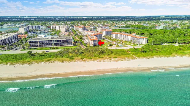 $1,500,000 | 2871 North Ocean Boulevard, Unit D302, Boca Raton, FL 33431