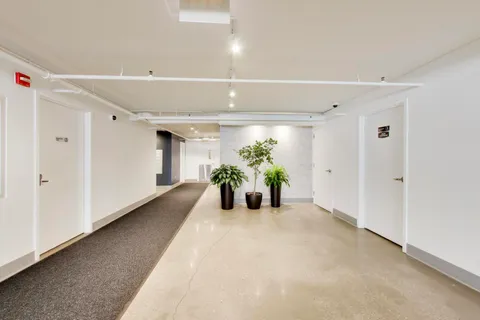 $325,000 | 111 South Morgan Street, Unit 620, Chicago, IL 60607