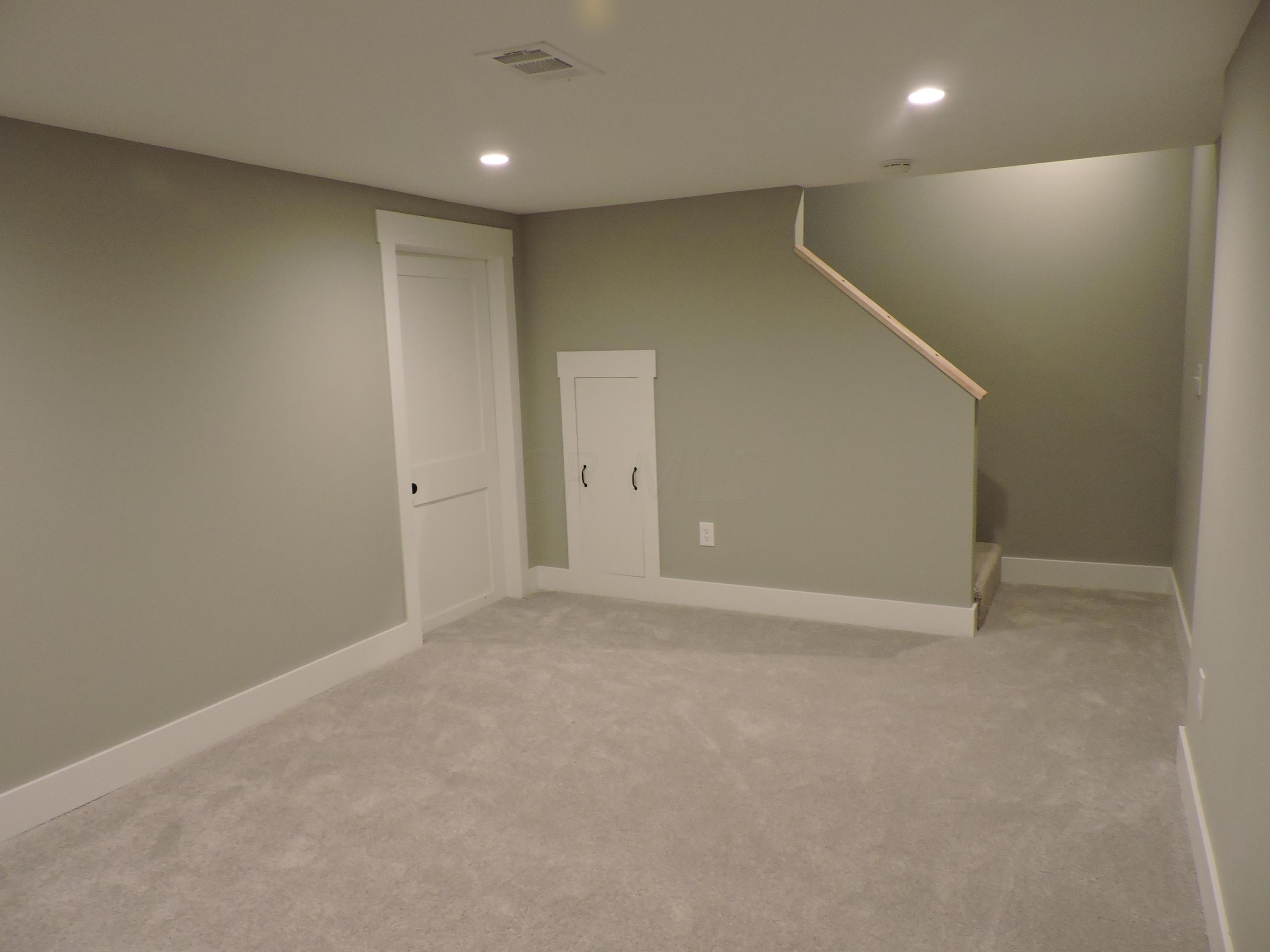 810 Bunty Station Road Delaware, OH 43015 - Photo 23 of 31 Gallery Image 23