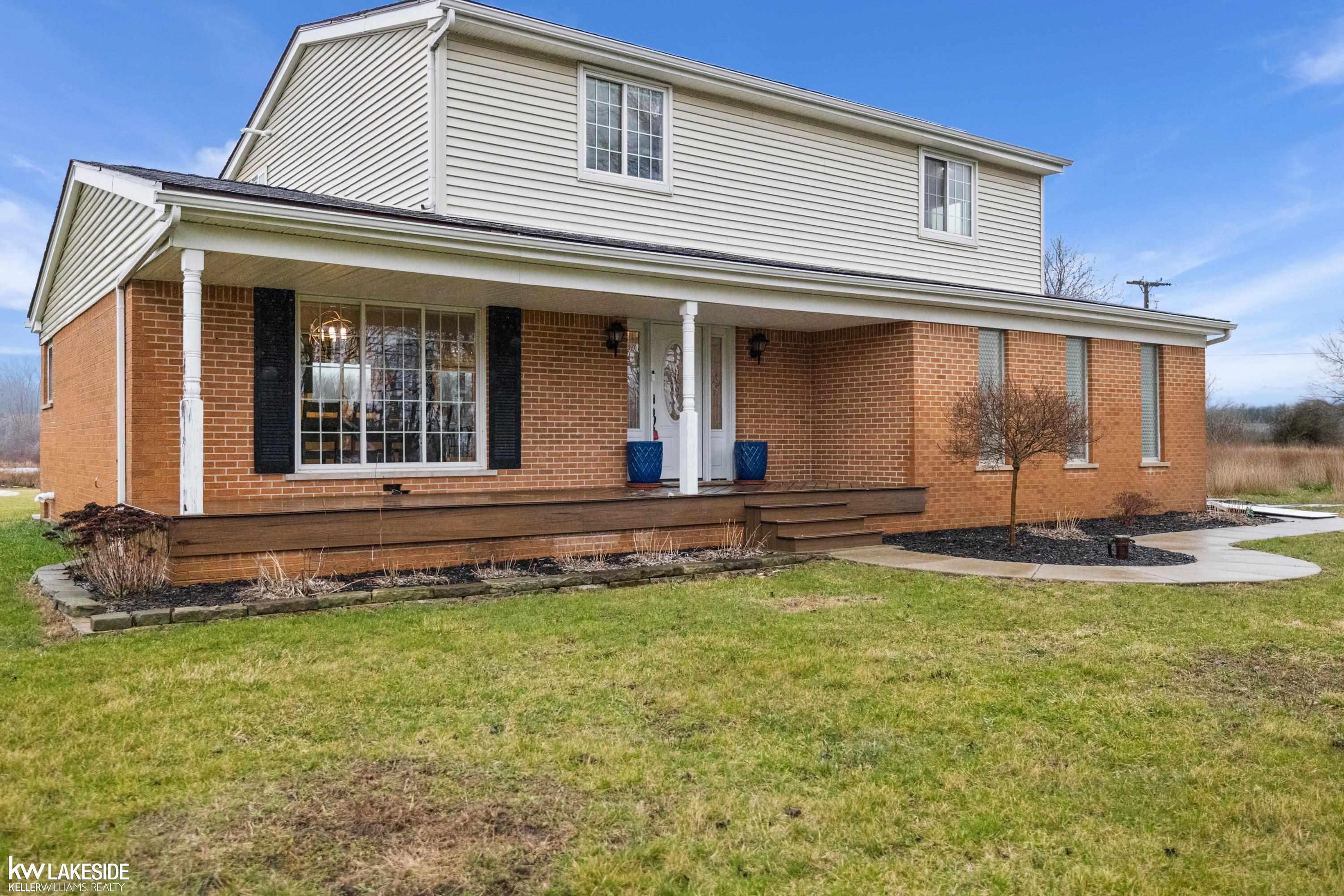 435 Capac Road Allenton, MI 48002 - Photo 3 of 62 50171000-32d0734a-c71f-4880-a265-c82d7582101b.JPG