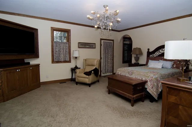 $789,900 | 113 Lakewood Drive, Vincennes, IN 47591