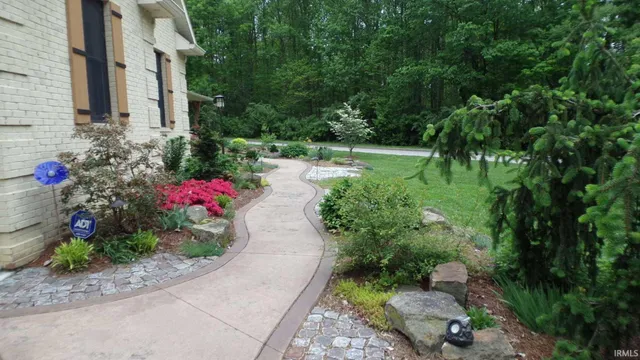 $789,900 | 113 Lakewood Drive, Vincennes, IN 47591