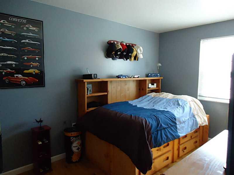 1217 Kings Mill Road Aliquippa, PA 15001 - Photo 13 of 24 Bedroom.